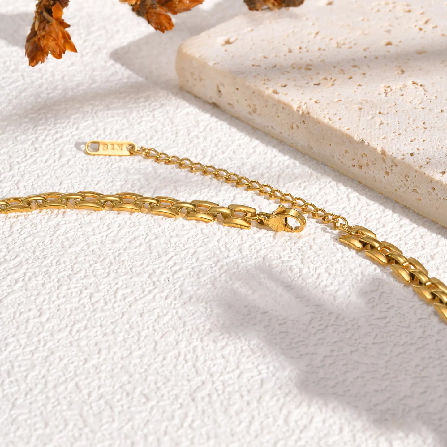BOX CHAIN NECKLACE
