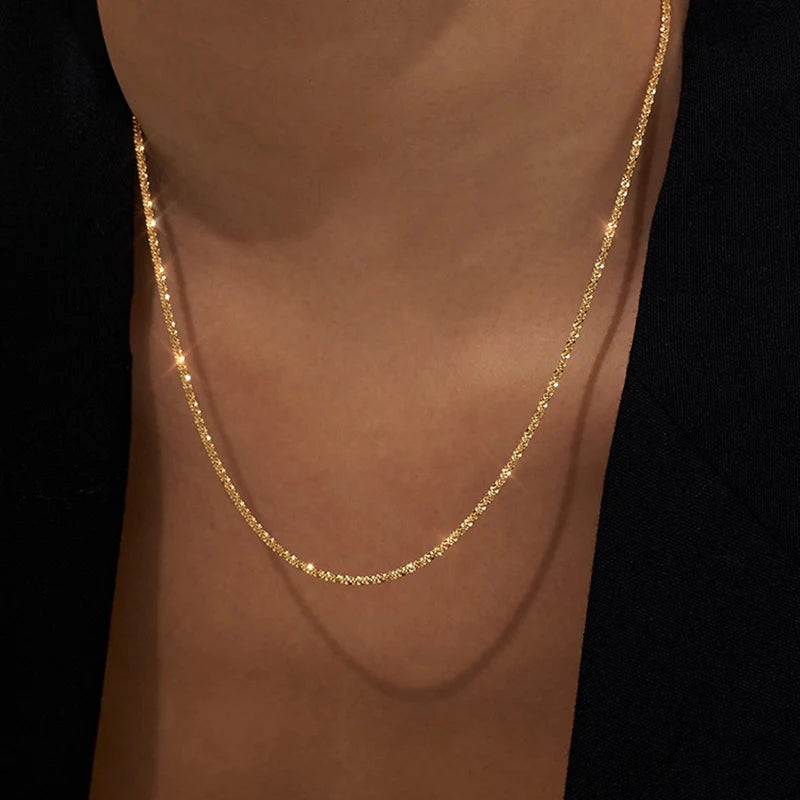 GLOSSY ROPE NECKLACE