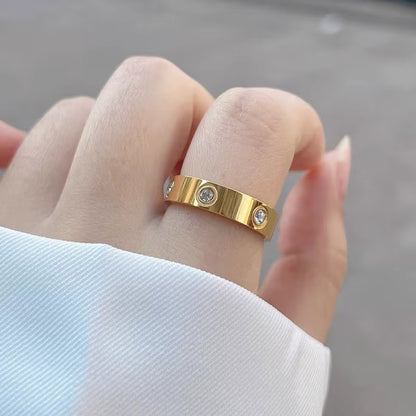 LOVE RING - GOLD