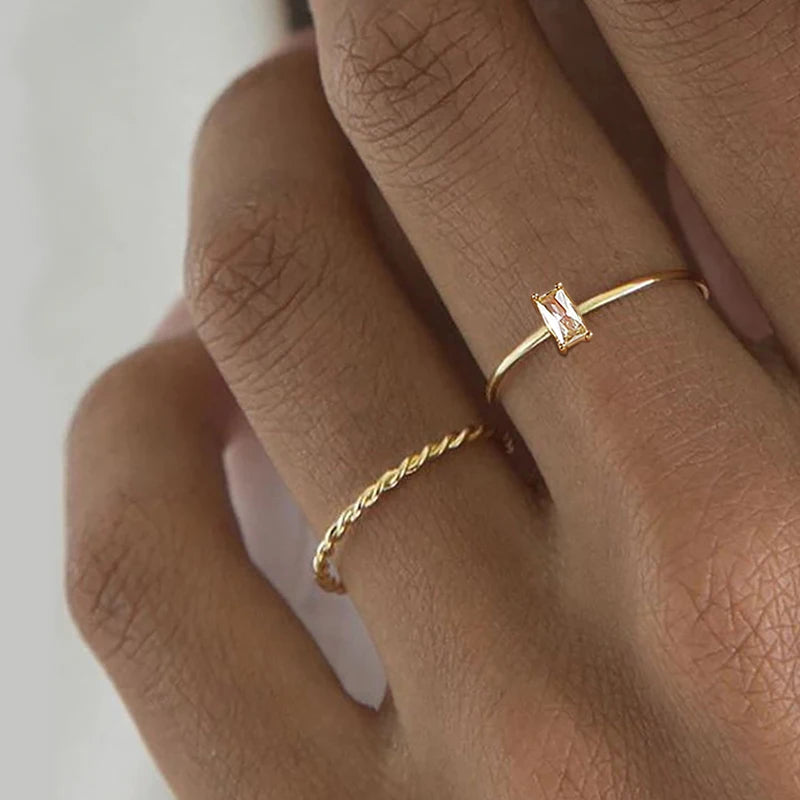 RAYA TWIST RING