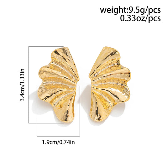 SCULPTED FAN EARRINGS
