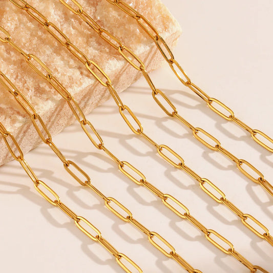 PAPERCLIP NECKLACE