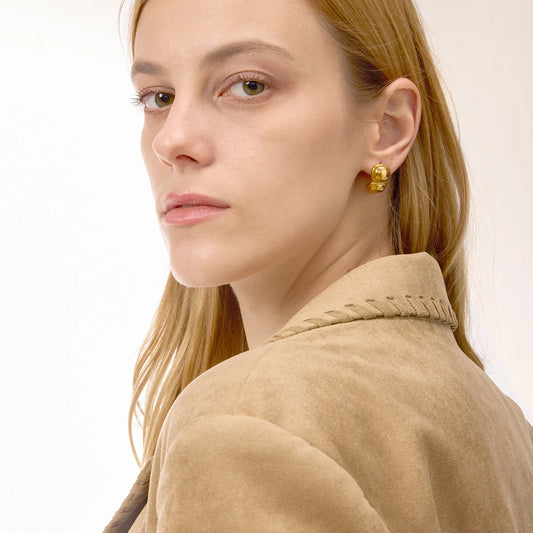 THE DOUBLE GOLD STUD EARRINGS