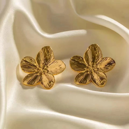 GOLD FLORAL EARRINGS