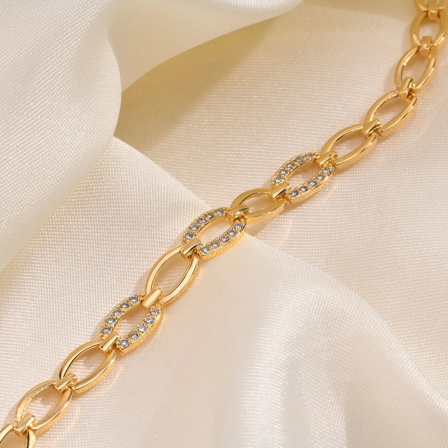 CUBIC LINK BRACELET