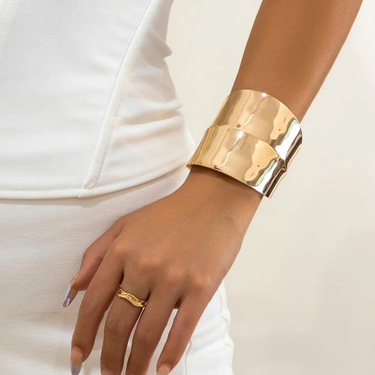 LARGE CUFF BANGLE