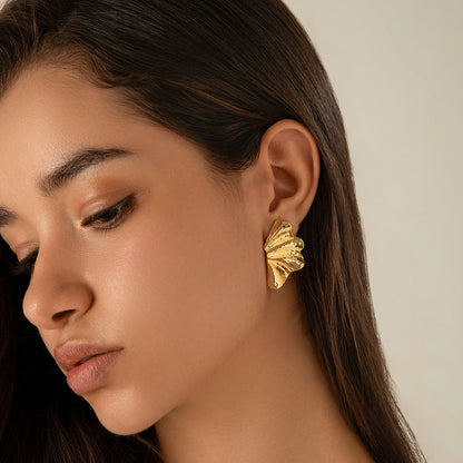 SCULPTED FAN EARRINGS