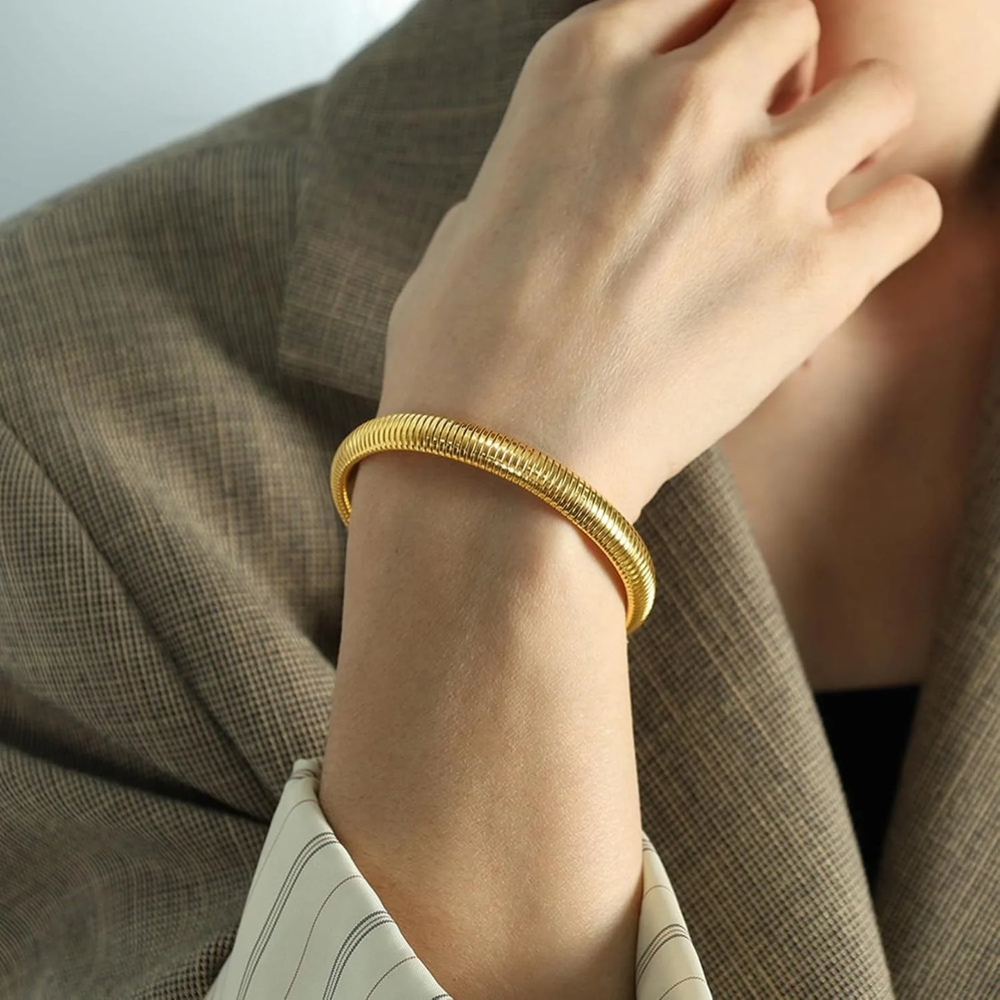BUBBLE BANGLE