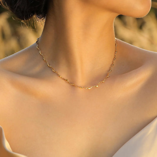 GOLDEN BEAD NECKLACE