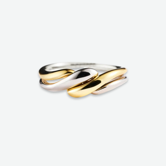 TRINITY TWIST RING