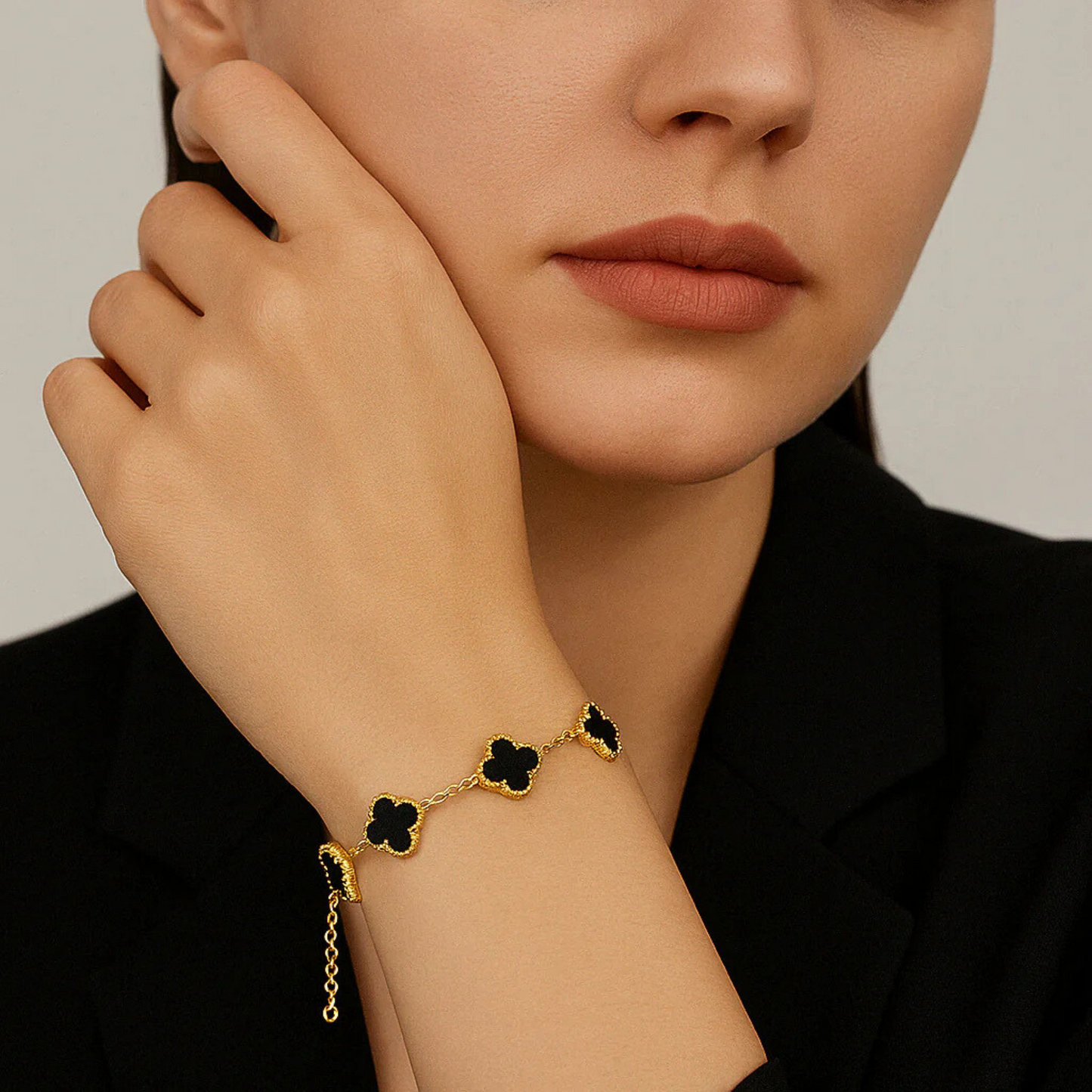 AMOUR - GOLD / BLACK