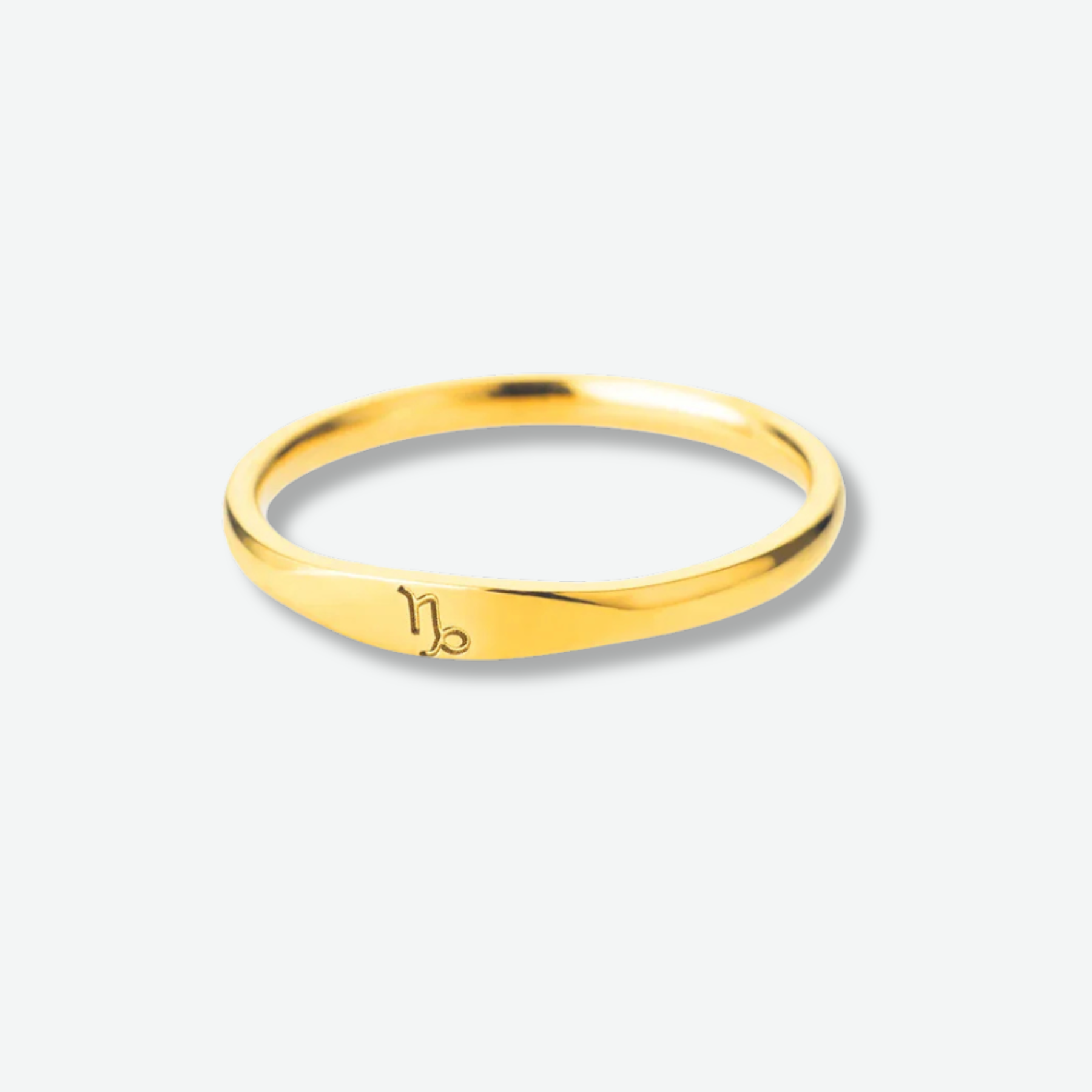 CAPRICORN - ZODIAC GOLD RING
